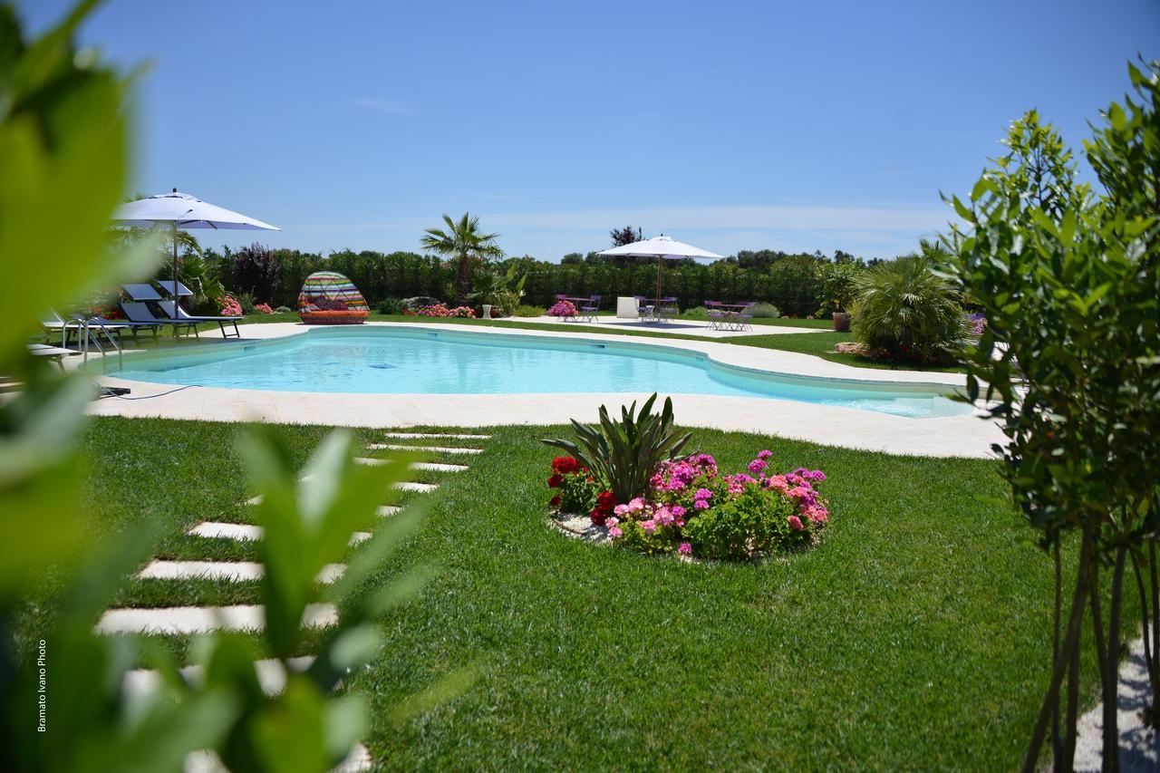 Le Scuderie - Castello Monaci Bed & Breakfast Salice Salentino Exterior photo