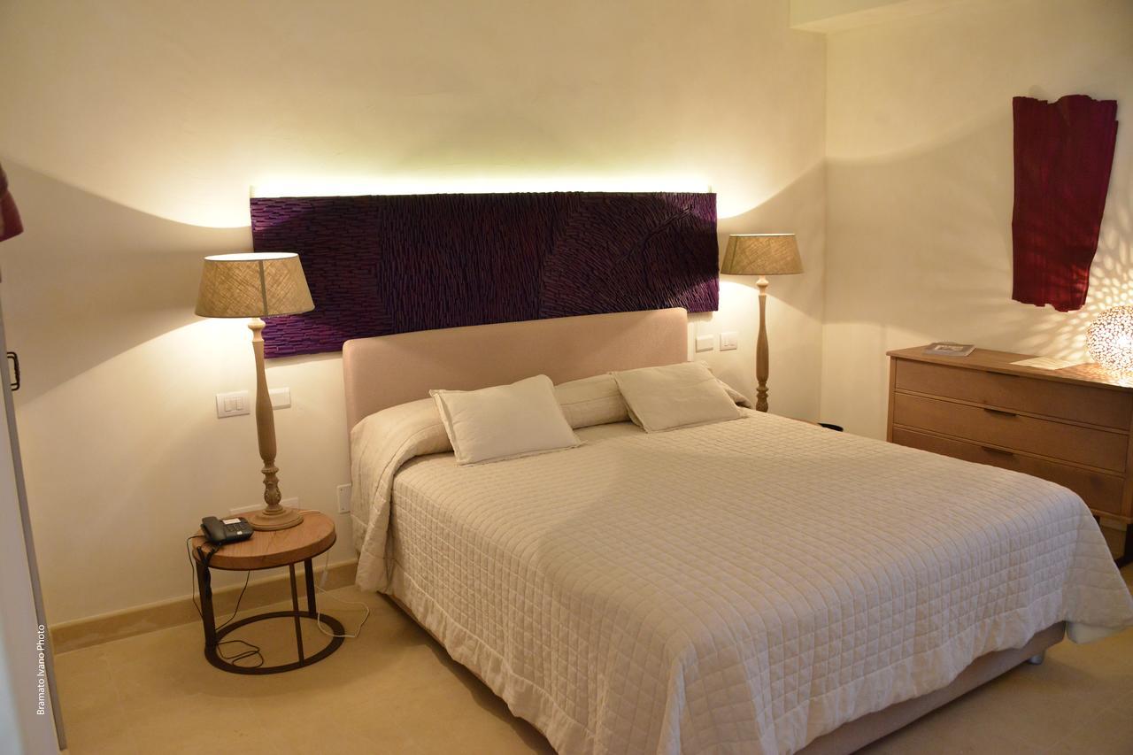 Le Scuderie - Castello Monaci Bed & Breakfast Salice Salentino Exterior photo